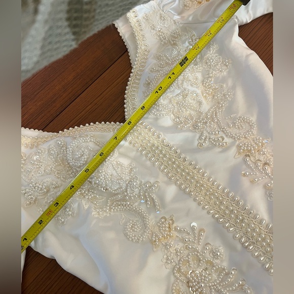 Vintage 1980s Pearl Beaded Wedding Gown | Basque Waist | Cathedral Train - Picture 10 of 16